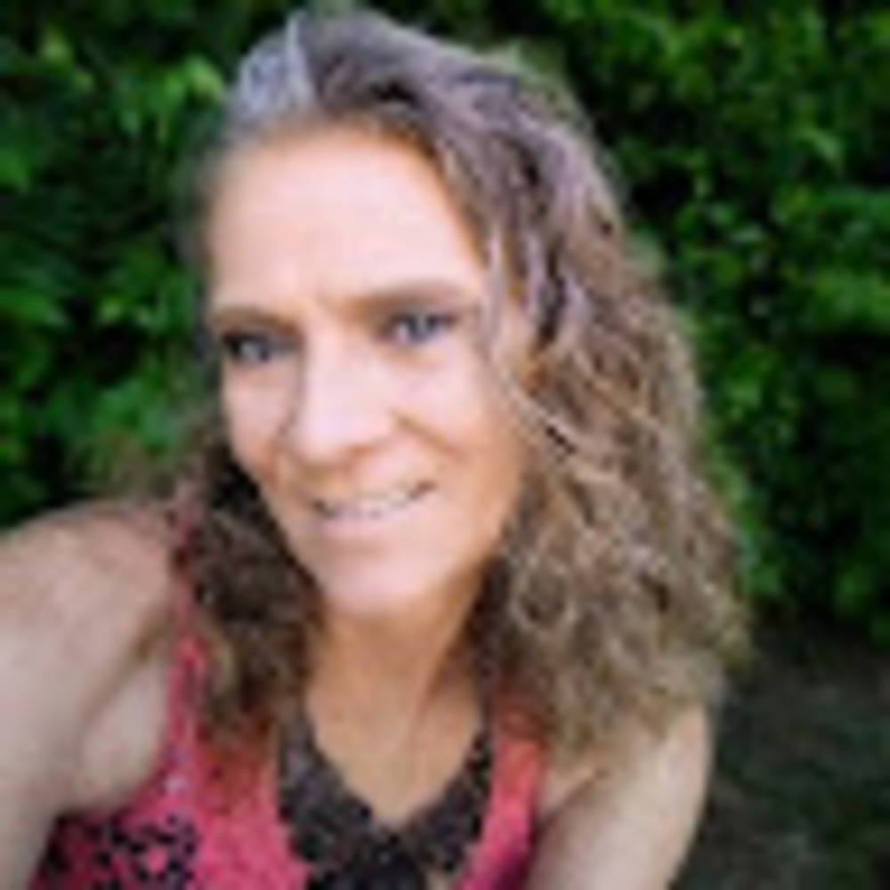Meet your Posher, Debra - Picture 1 of 1